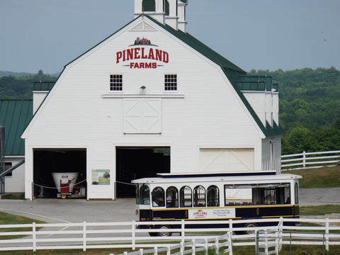 Pineland Farms Trolley Tours
